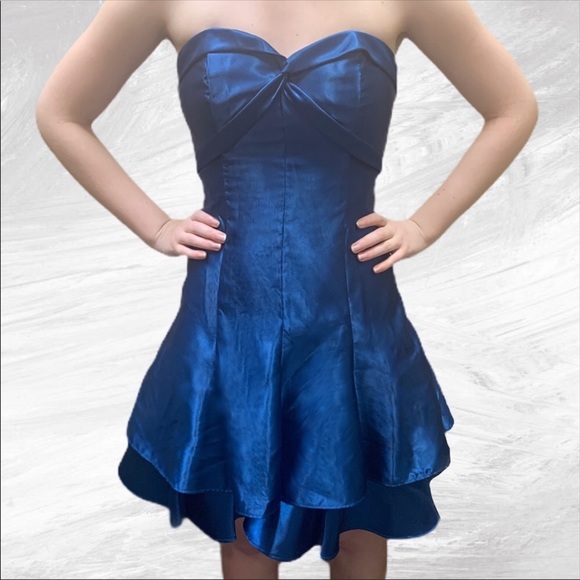 Jessica Mcclintock Dresses | Jessica Mcclintock For Gunne Sax Blue Dress | Color: Blue | Size: 3 | Thred_Envy's Closet Jessica Mcclintock Dresses | Jessica Mcclintock For Gunne Sax Blue Dress | Color: Blue | Size: 3 | Thred_Envy's Closet